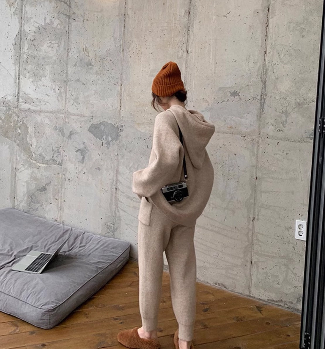 無地ニット上下セットパーカーパンツ秋冬